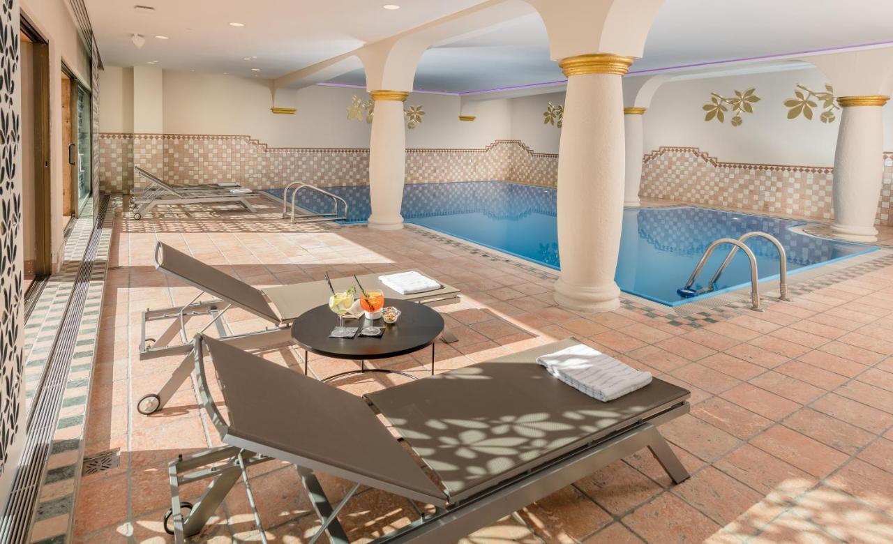 Mondi Hotel Tscherms 外观 照片