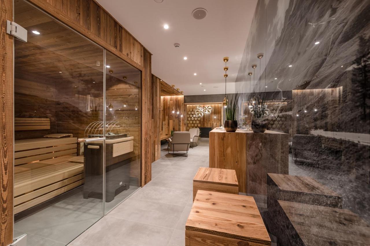 Mondi Hotel Tscherms 外观 照片