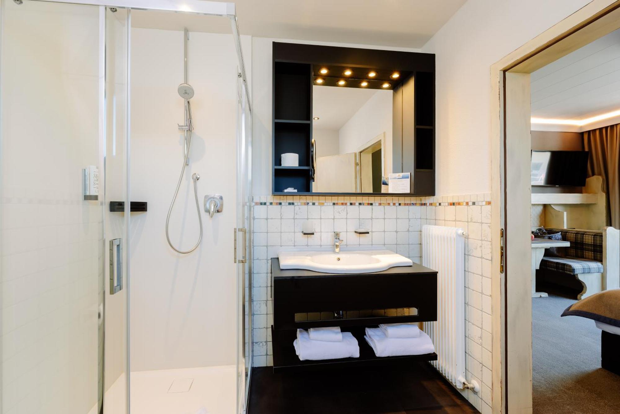 Mondi Hotel Tscherms 外观 照片